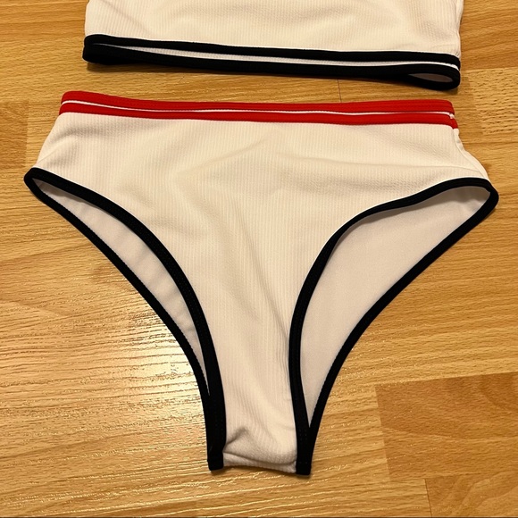 SHEIN bathing suit size small. - Picture 1 of 6